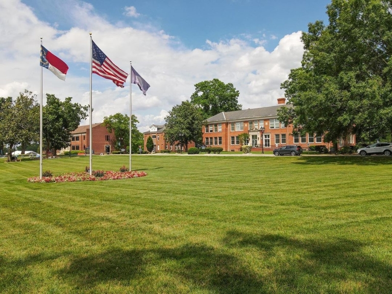 St. Augustine’s University | Instagram/@saufalcons